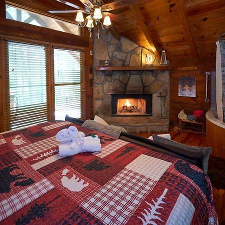Gatlinburg Area Hottub Cabin - Ladyslipper Sevierville Ngoại thất bức ảnh