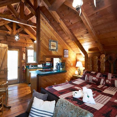 Gatlinburg Area Hottub Cabin - Ladyslipper Sevierville Ngoại thất bức ảnh