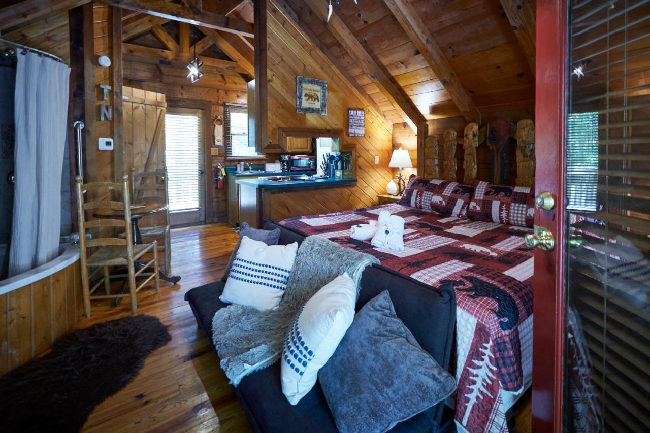 Gatlinburg Area Hottub Cabin - Ladyslipper Sevierville Ngoại thất bức ảnh